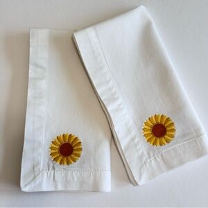 Vintage Williams Sonoma Sunflower Embroidered Cotton Dinner Napkins Set of 2